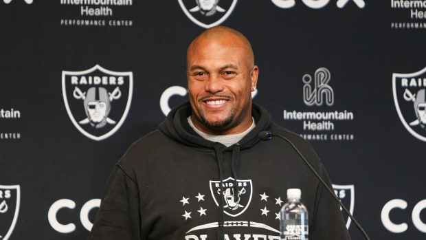 Antonio Pierce (8)